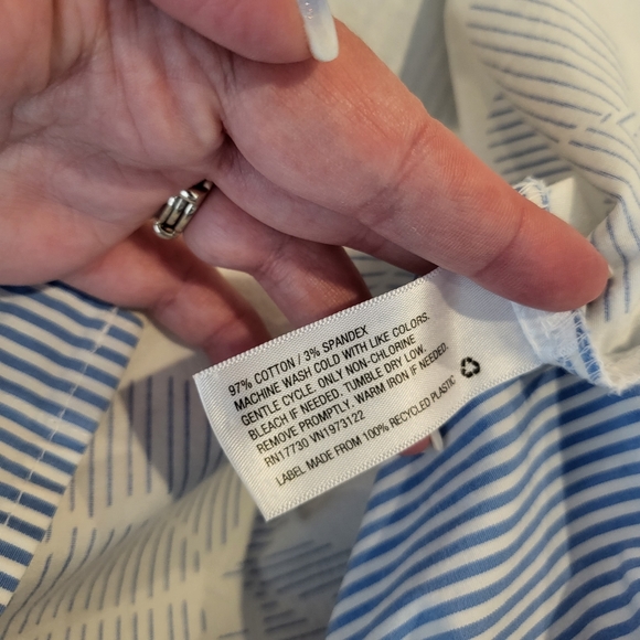 A New Day Blue and White Mixed Pattern Button Down Shirt Size L - Picture 6 of 6